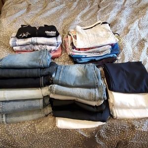 $125 TAKES ENTIRE CLOSET! THIS IS A STEAL! TODAY !